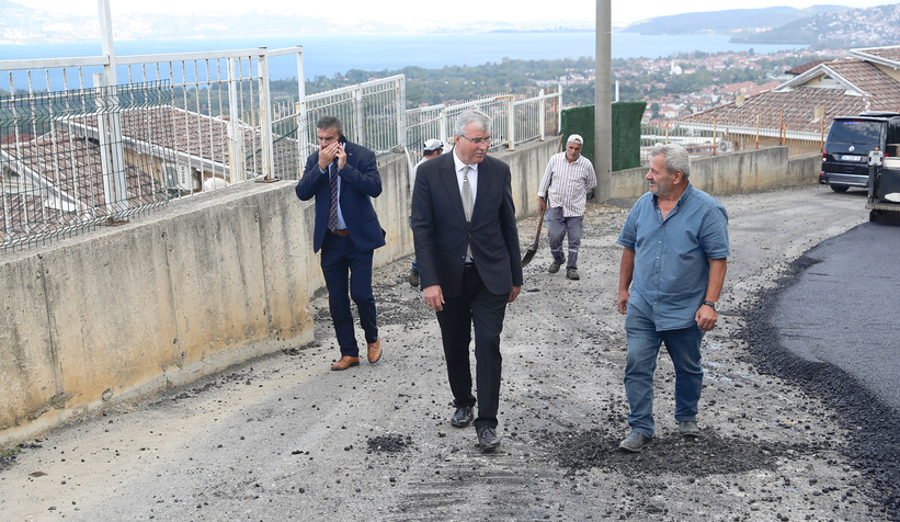 Mahmudiye’de asfalt çalışmaları tamamlanıyor