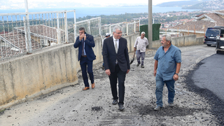 Mahmudiye’de asfalt çalışmaları tamamlanıyor