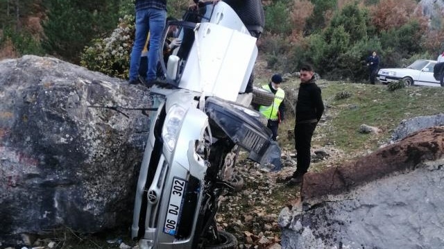 Mantar dönüşü kaza: 1 ölü, 3 yaralı