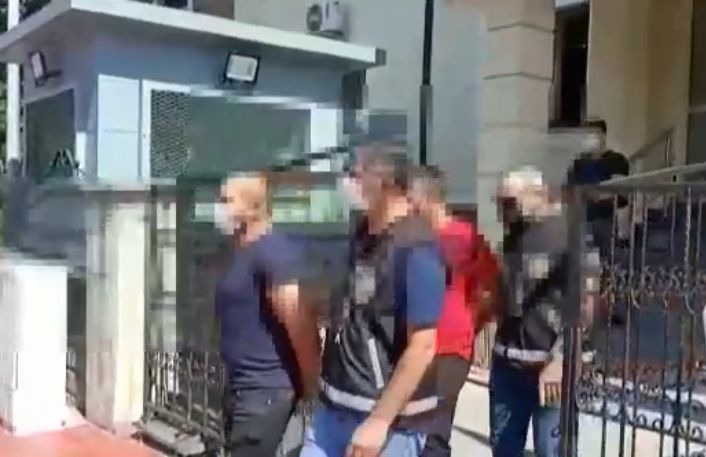 Market'ten 400 bin TL'lik malzeme çalmışlar