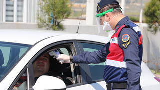 Maske takmadılar cezayı yediler