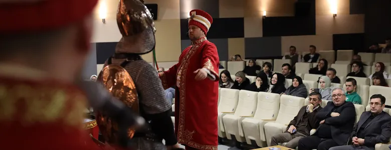 Mehter geleneği sahneye taşındı