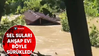 Melen'de ahşap ev sulara gömüldü