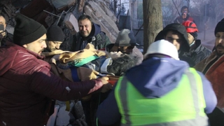 Melisa 51 saat sonra enkazdan çıkarıldı