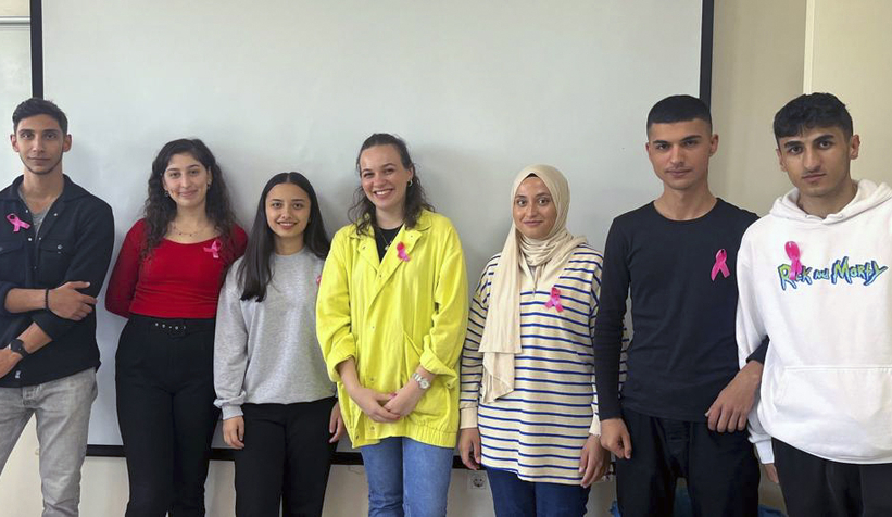 Meme kanserine dikkat çektiler