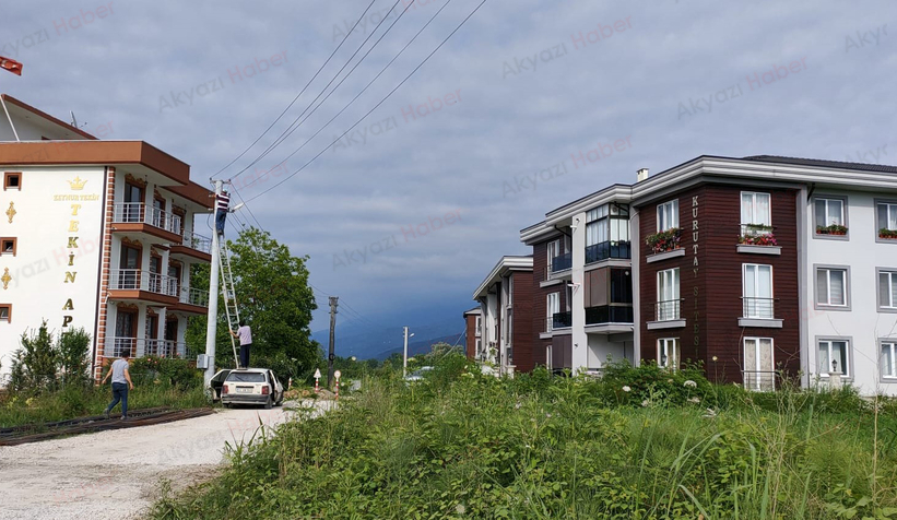 Merdivenin boyu yetmeyince bunu yaptılar