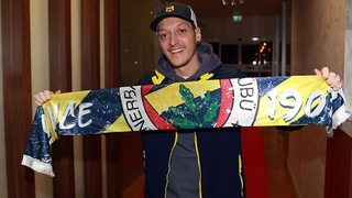 Mesut Özil krallar gibi imza atacak!