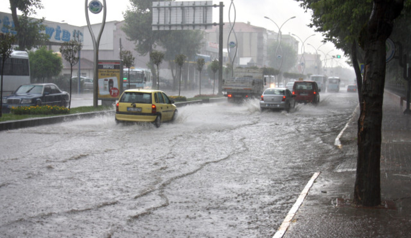 Meteorolojiden bir kuvvetli yağış uyarısı daha