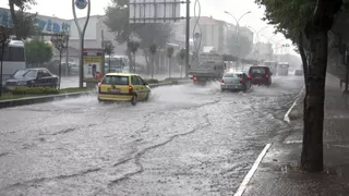 Meteorolojiden bir kuvvetli yağış uyarısı daha