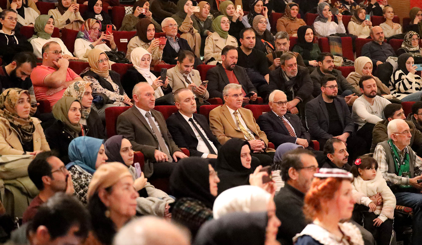 Mevlâna gecesinde duygu seli