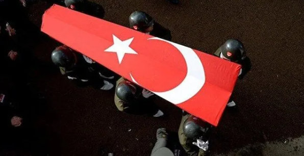 Mevziye yıldırım düştü, Uzman çavuş şehit oldu