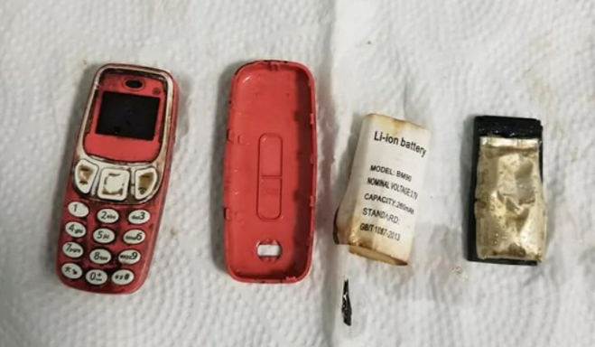 Midesinden Nokia 3310 çıktı
