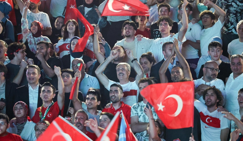 Millet Bahçesi'nde Milli maç heyecanı 