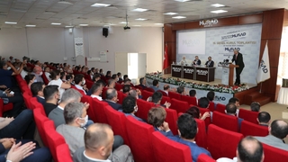 Milletimize hizmet için gayret gösteren tüm kuruluşların başımızın üzerinde yeri var