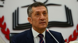 Milli Eğitim Bakanı özür diledi