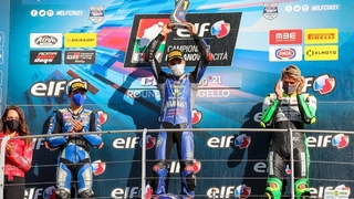 Milli motosikletçi Bahattin Sofuoğlu, İtalya'da birinci oldu