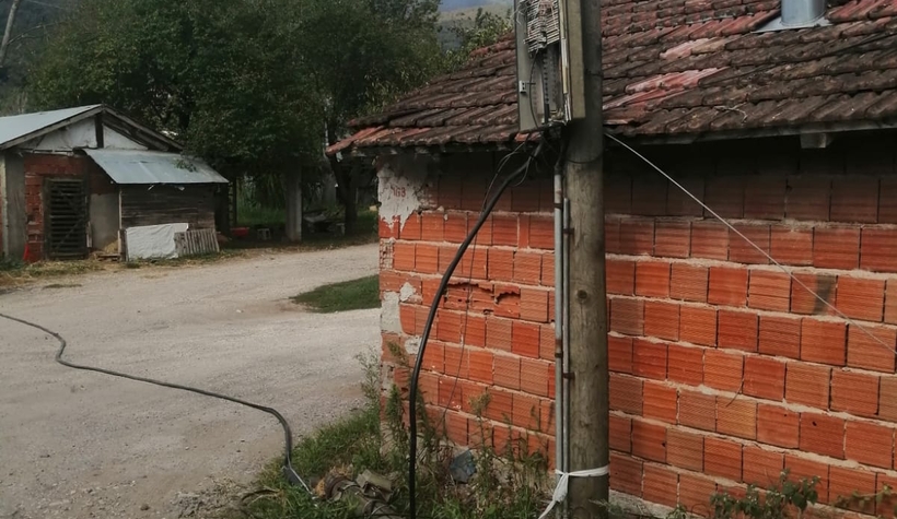 Milli servet kaderine terk edildi mahalleli isyanda