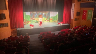 Minik izleyiciler AKM’de buluştu