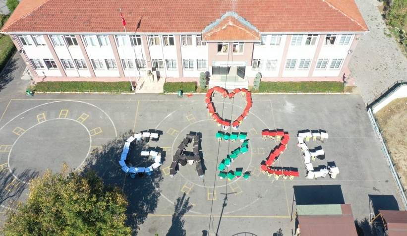 Miniklerden Filistin'e koreografi ile destek