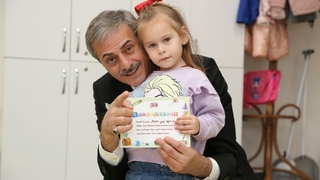 Miniklerin İlk Karnesi Başkan Alemdar’dan