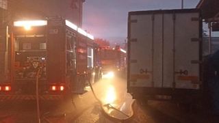 Mobilya atölyesi yandı