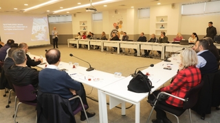 Mobilya imalatçılarına iletişim eğitimi