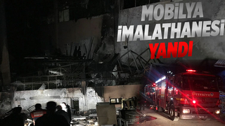 Mobilya imalathanesinde yangın