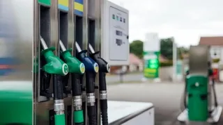 Motorine dev zam zam geldi