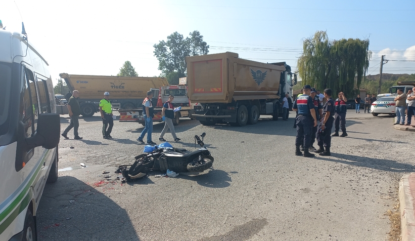 Motosiklet hafriyat kamyonunun altına girdi: 1 ölü, 1 yaralı