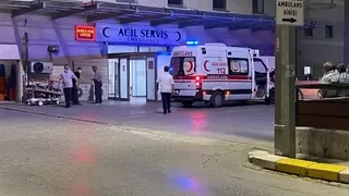 Motosikletli genç kazada ağır yaralandı
