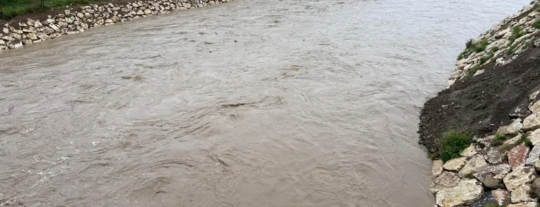 Mudurnu Deresi debisi yükseldi; Ekipler alarmda