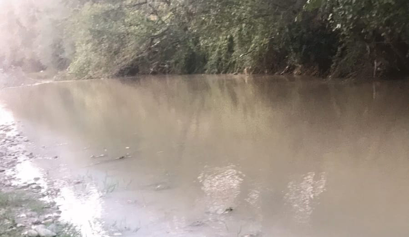 Mudurnu Deresi'nin rengi beyaza döndü