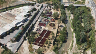 Mudurnu Deresi'nin rengi kırmızıya dönmüştü; Fabrika havuzlarındaki su dikkat çekti