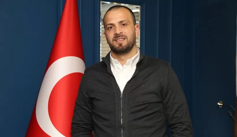 Murat Ekşi: Arazi Araçlarına Merakından 600 Adet Defender Land Rover Aldı