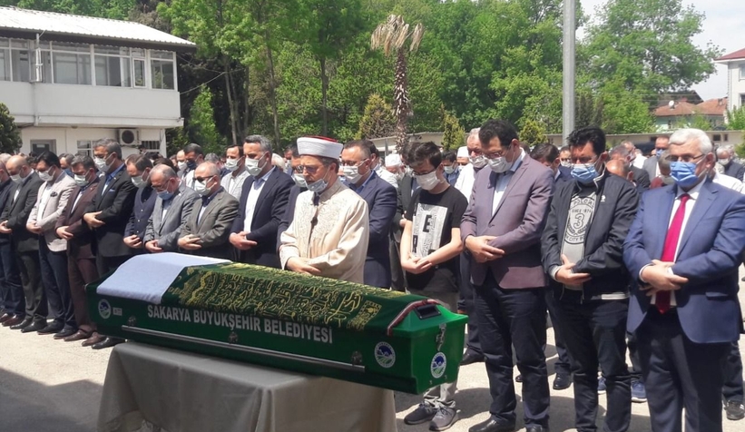 Mutlu Işıksu'nun babası toprağa verildi