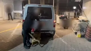 Narkotik köpeği zuladaki uyuşturucuyu böyle buldu