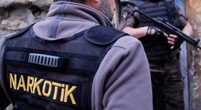 Narkotikten zehir tacirlerine darbe üstüne darbe