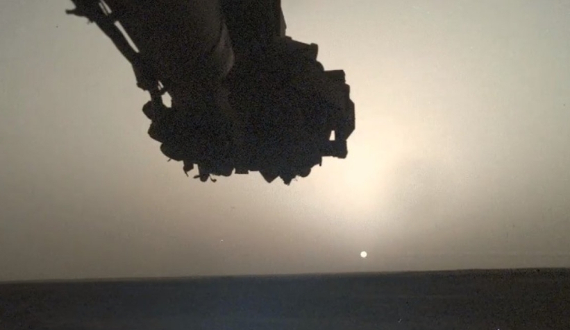 NASA, Mars'taki gün doğumunu yakaladı