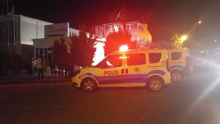 Ne bakıyorsun? diye tartıştıktan sonraki gece terör estirdiler