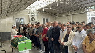 Nefes borusuna yemek kaçmıştı; Eftelya'ya acı veda