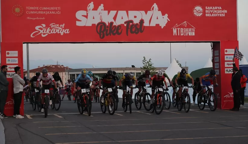 Night Cup Sakarya Bike Fest’e damga vurdu