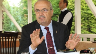 Nihat Kobal hayatını kaybetti