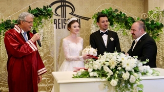 Nikah şahitliğini Bakan Varank yaptı