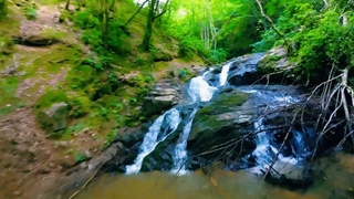 Nüzhetiye Şelalesi eşsiz güzellikler sunuyor