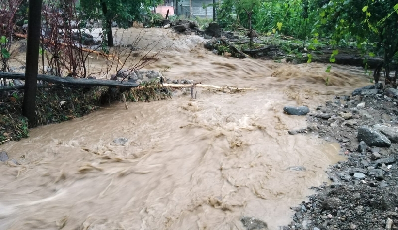 O ilçeye rekor yağış düştü