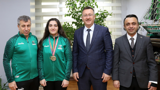 O İsim Ülkemizi Polonya’da Temsil Edecek