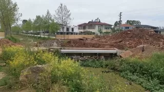 O köprünün yapımı durdu
