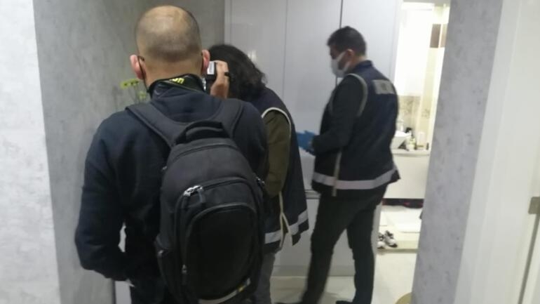 O operasyon Sakarya'ya uzandı; 2 doktor ve eczacıya gözaltı