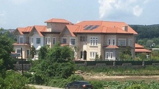 O villalar mühürlendi