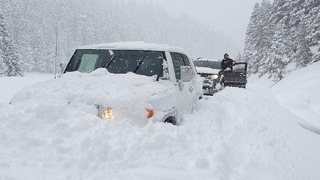 Off-road tutkunlarından kar safarisi